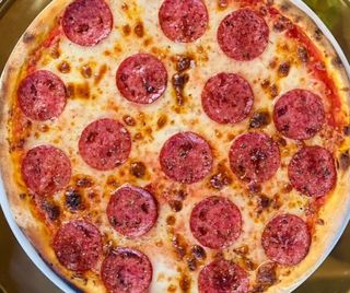 Pizza Salame / Salame Picante 32cm