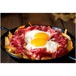 Tapa De Huevos Estrellados Con Jamón