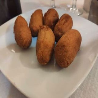 Croqueta De Setas Y Foie