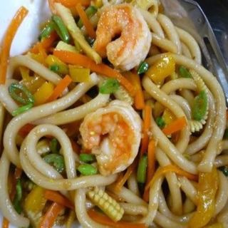 Udón Frito Con Gambas