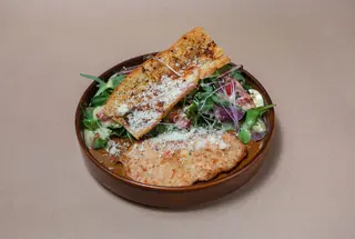 Салат Цезар з куркою гриль (210г)