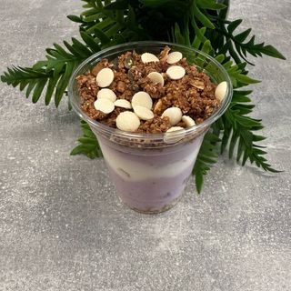 Овесена гранола без захар с плодов скир