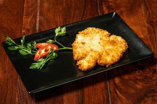 Snitel de pui in crusta de panko