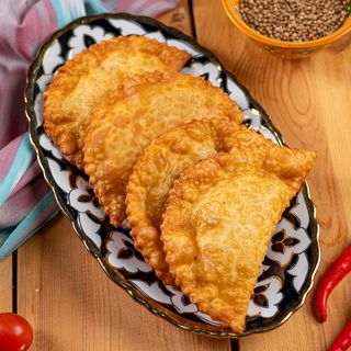 чебурек в ассортименте 