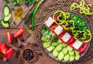 Плато редена салата (450г)