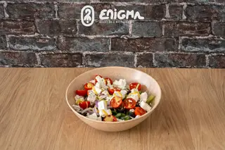 Salată Mediteraneană
