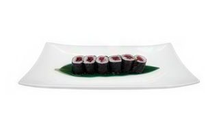 181. Maguro maki - 6 pezzi