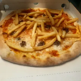 Pizza salsiccia patatine
