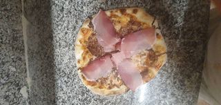 30. Pizza radicchiospeck