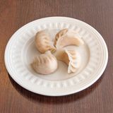 18) Ravioli di gamberi e zenzero in pasta d'orzo e fecola di patate