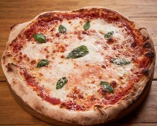 Pizza Margherita Di Bufala