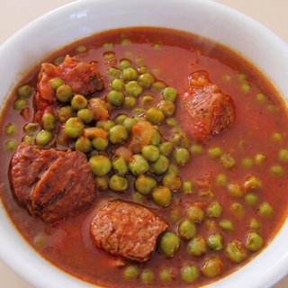 Beef in peas
