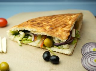 Донер немецкий в лепёшке Греческий (350г)