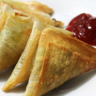 Meat Samosa (2 Pzs.)