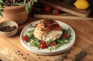 Buratta în aluat cu prosciutto crudo