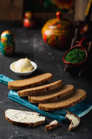 შავი პური 