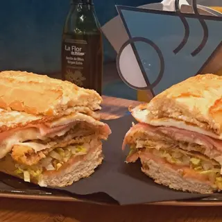 Bocadillo Milanesa