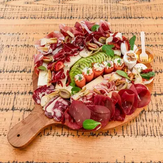 Tagliere salumi e formaggi