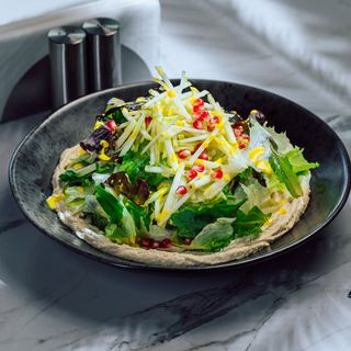 Humuslu salata (salatà cu humus)