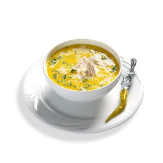 Miercuri - Ciorbă de pui rădăuțeană