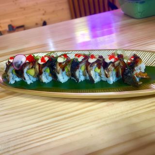 Dragon roll