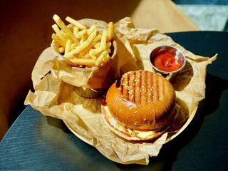 Дитяче комбо меню (710g)