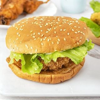 Hamburguesa De Pollo Y Ternera Spicy