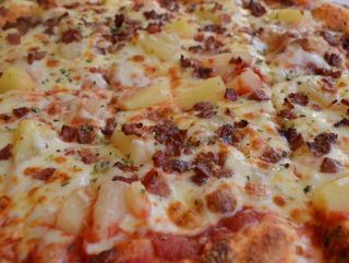 Pizza Hawái Bacon Crispi 