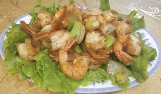 Gambas e Lulas Salteadas Especiais