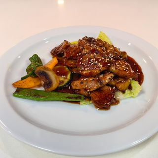 T2. Teppanyaki De Pato (Ración)