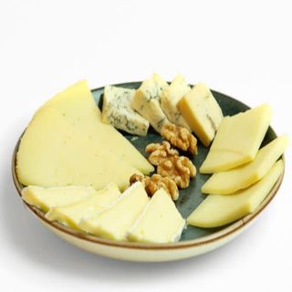 Tabla De Quesos, Gruyere, Brie, Gorgonzola, Manchego