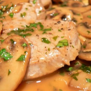 Cerdo Con Champiñones