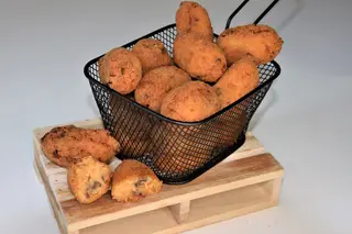 Croquetas Fritas De Verduras Y Queso De Cabra (4 Uds.)