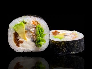 FUTOMAKI  UNAGI 6 szt.