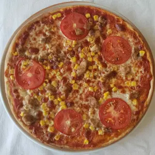 22. Pizza Toscana