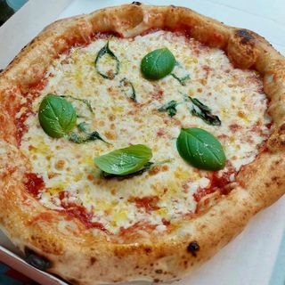 Pizza Margherita Grande