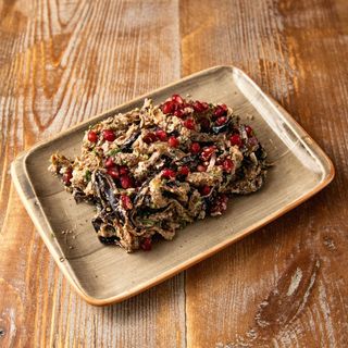 აწეწილი ბადრიჯანი 