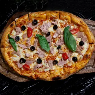 Pizza Tonno