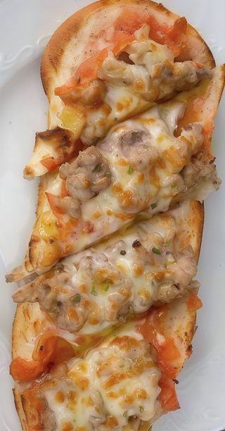 Tostada De Atún Gratinada (1 Ud.)