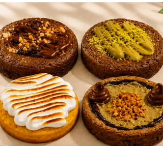 Box Brownie & Olive