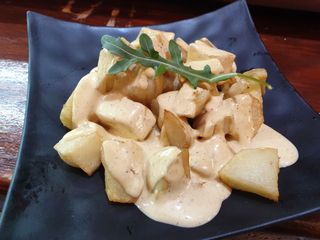 Patatas Bravas (Ración)