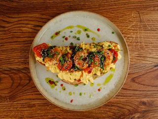 Тост з тигровими креветками (300g)