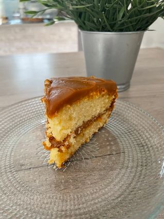 Tarta vainilla y dulce de leche (porción)