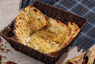 Cheese Naan 