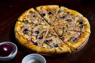 Pizza Tonno Cipolla ø 30cm