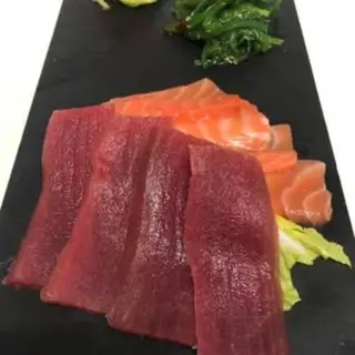 E15. Sashimi De Salmón y Atún (8 Uds.)