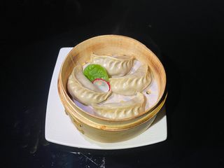 11. Ravioli di verdure e carne al vapore 4 pezzi