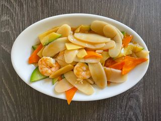 18a Gnocchi di riso con verdura e gamberi