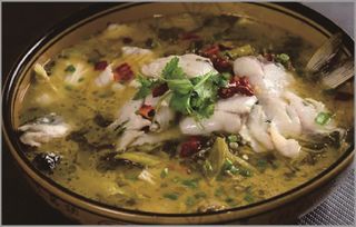 Supa de peste cu varza acra iute