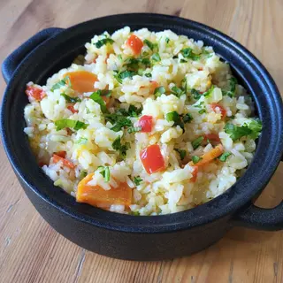OREZ CU LEGUME 